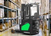 Reach Truck Hangcha XC Series: Revoluciona tu Almacén con Tecnología de Litio de 1,4 – 2,5 t